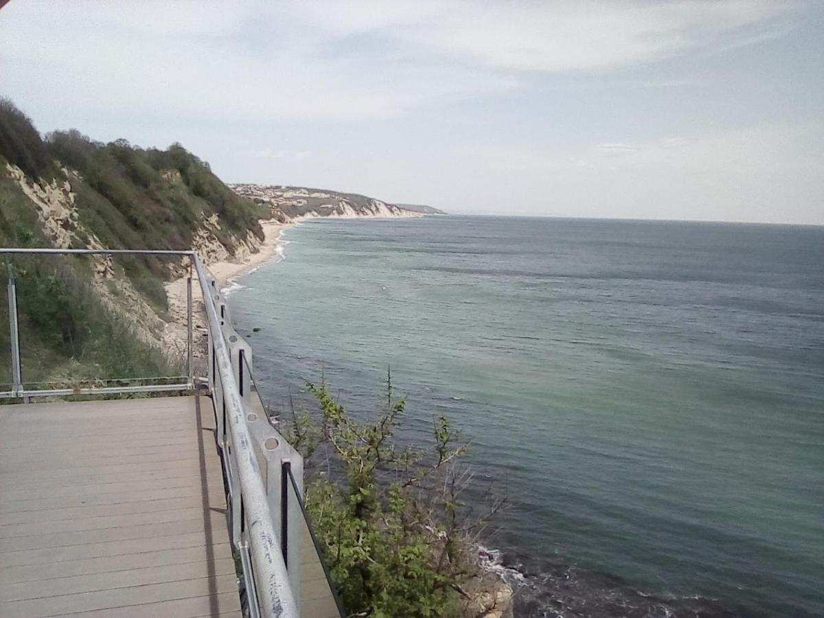 Silver Beach A98 Бяла Екстер'єр фото